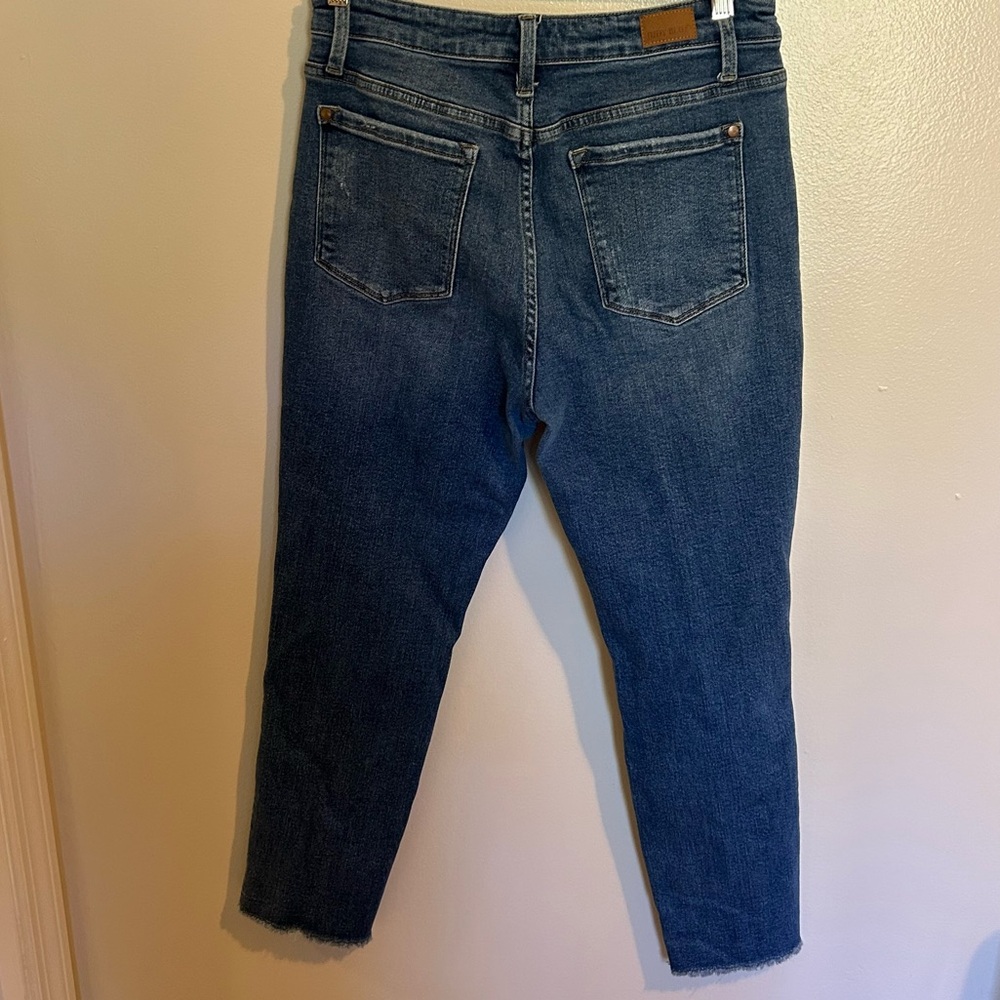 Judy Blue Howdy Embroidered Distressed High Rise Boyfriend Jeans Size 11/30 - Picture 8 of 11